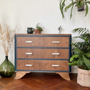 Pieds moustache années 50