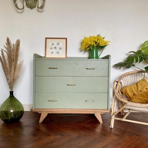 Commode ancienne rénovée